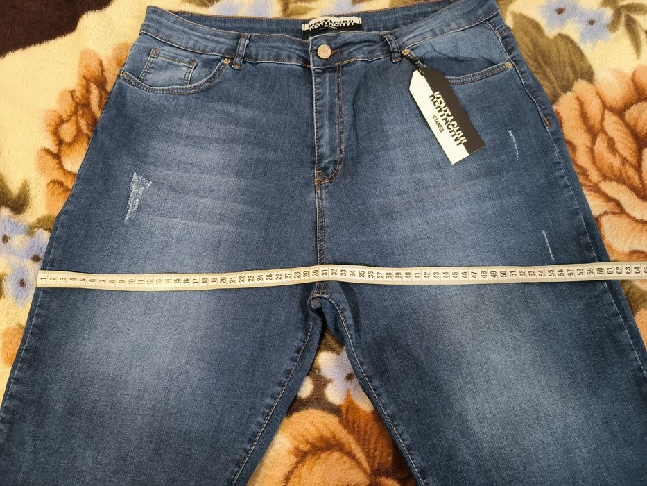 Шорти джинсові подовжені 52 розмір