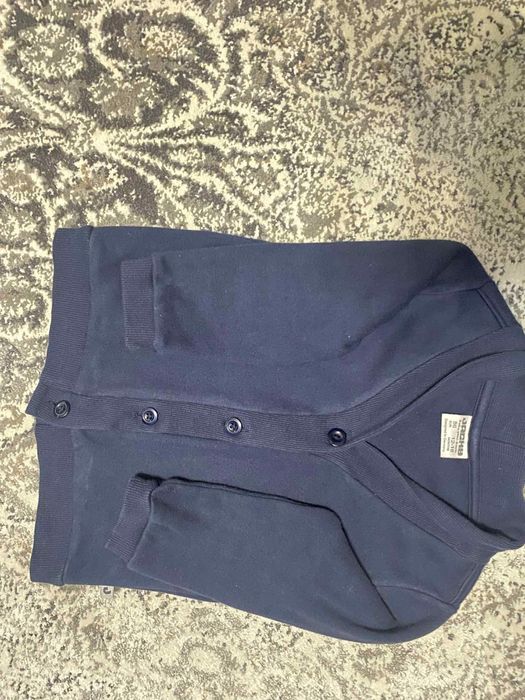 Sweter chłopięcy sweterek granatowy długi rękaw rozpinany guziki 86