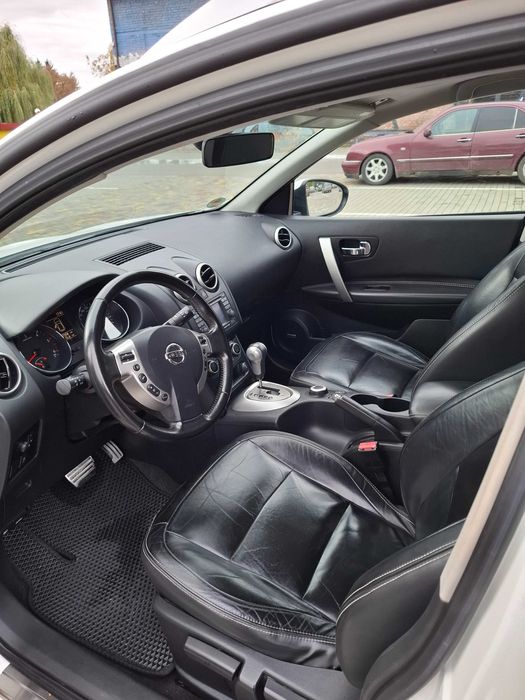 Nissan Qashqai 2011 рік, 2.0 дизель, автомат.