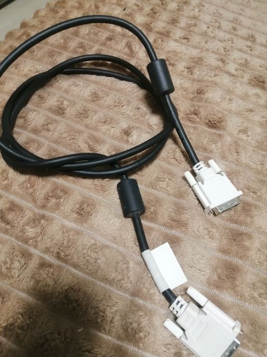 Кабель для компьютер