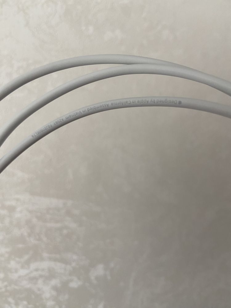 Кабель зарядки на айфон type c lightning