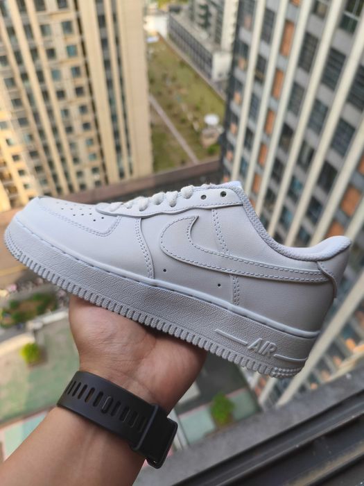 Damskie trampki Nike, białe, rozmiar 39