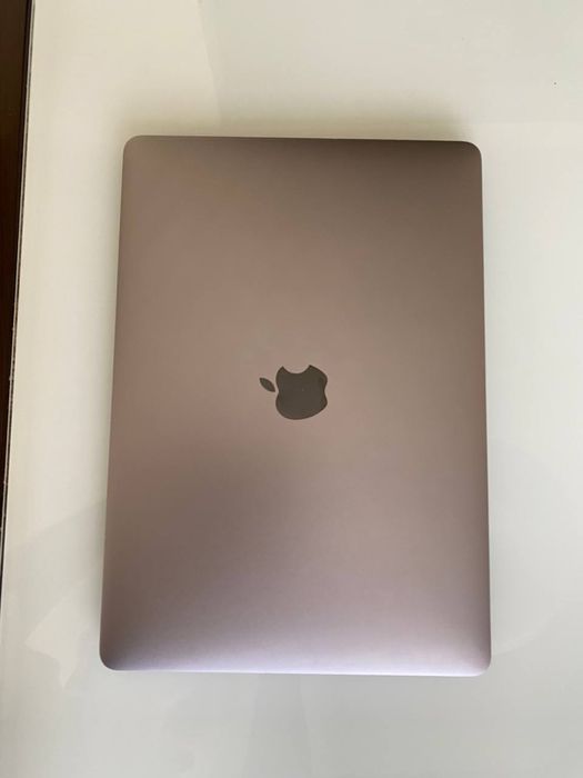 MacBook Pro 13” (2019) – ідеальний стан