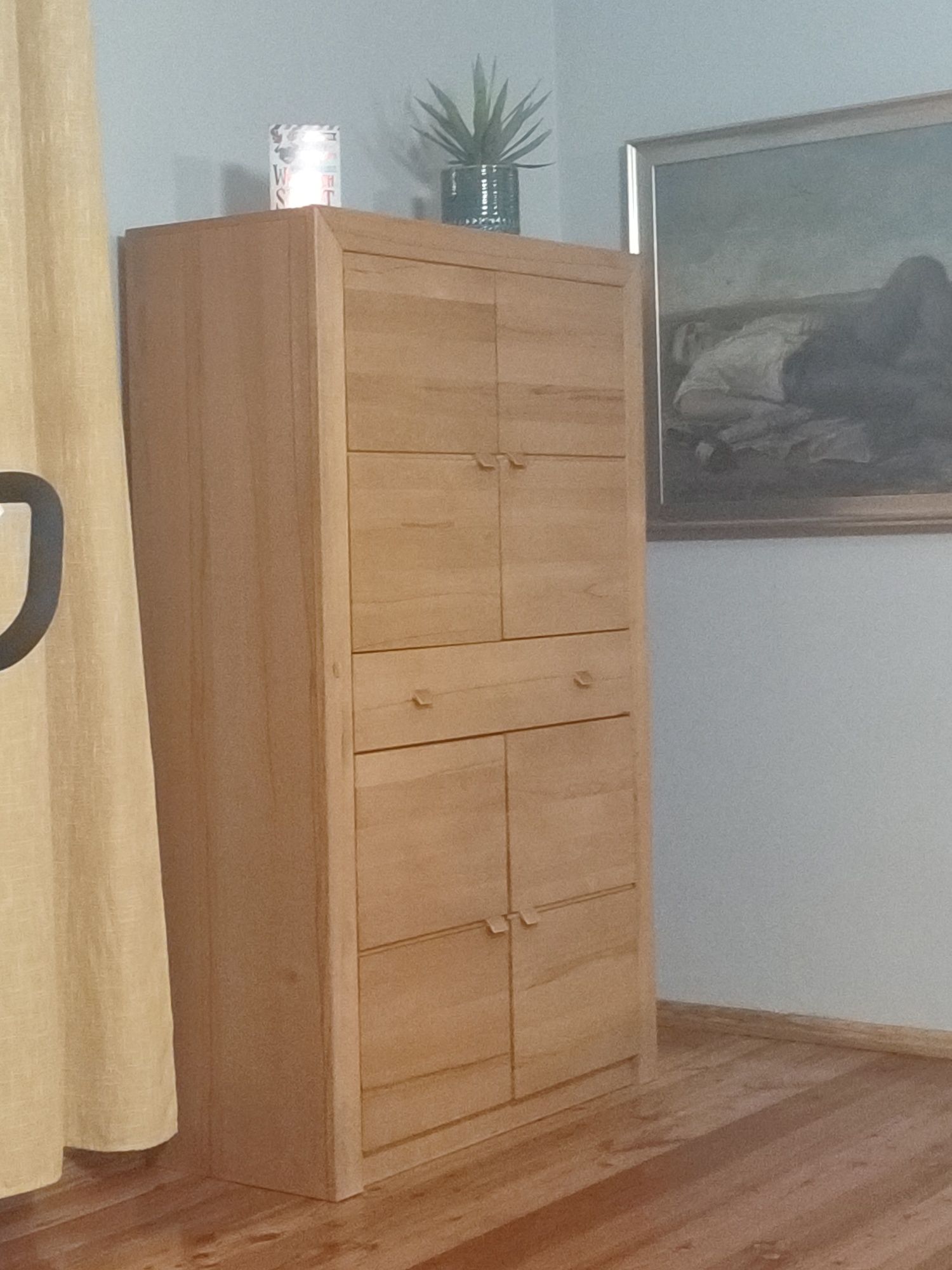 szafki z litego drewna