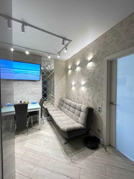 Срочно от собственника Парк фонтанов новый кирпичный дом у моря