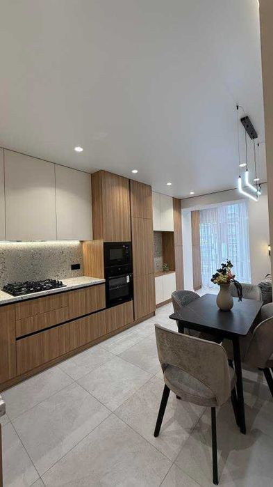 1-к з Дизайнерським з Ремонтом