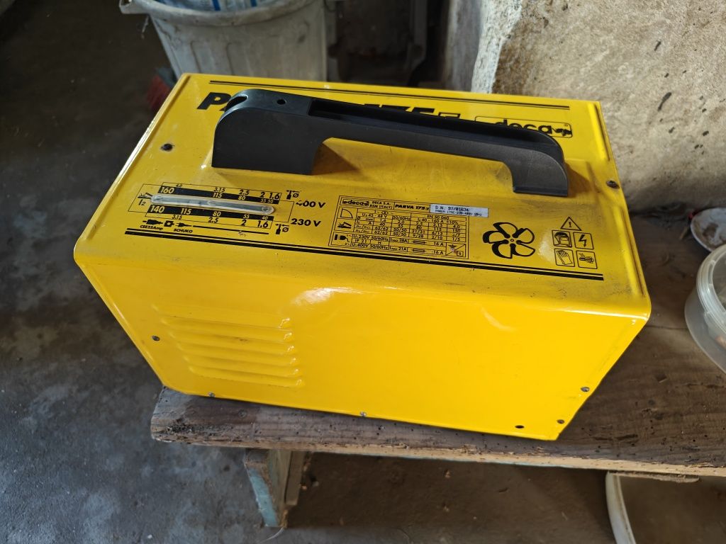 Maquina de soldar Deca Parva 175e