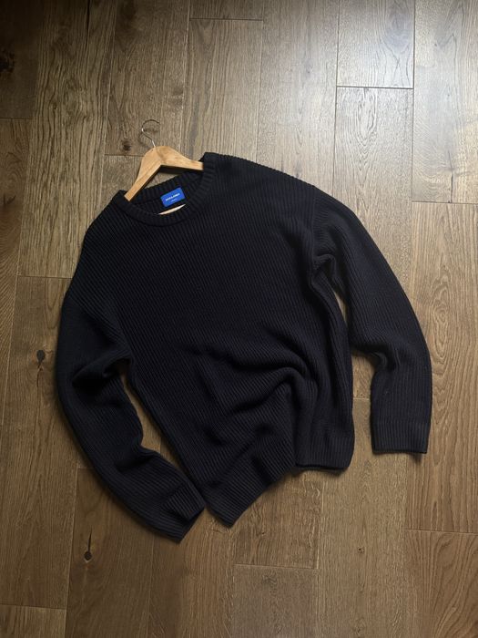 Светр пуловер чорний  jack&jones оверсайз