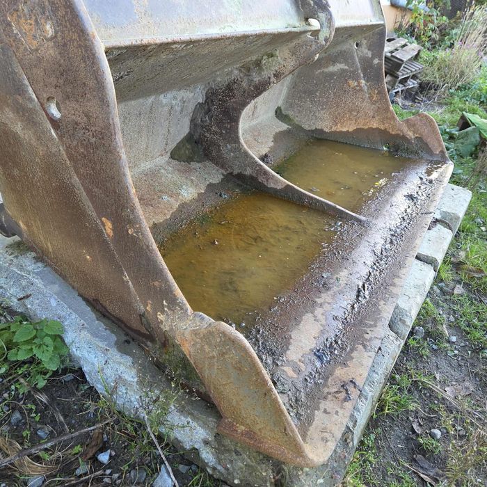 Łyżka skarpowa hydrauliczna