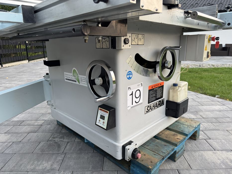 Piła z wózkiem do ciecia aluminimu, płyt warstwowych, drewna 5,5 kW