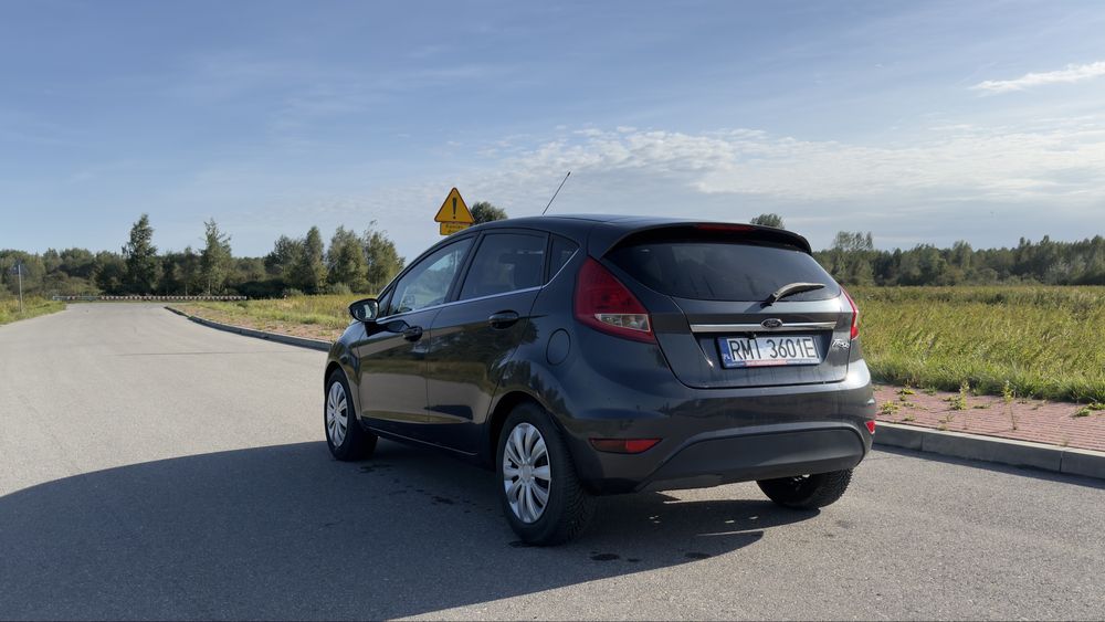 Ford fiesta mk7 titanium CarPlay 1.4 benzyna + LPG