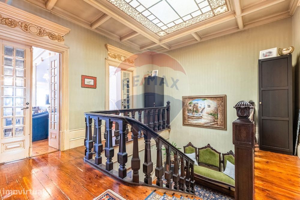 Moradia T4 para venda