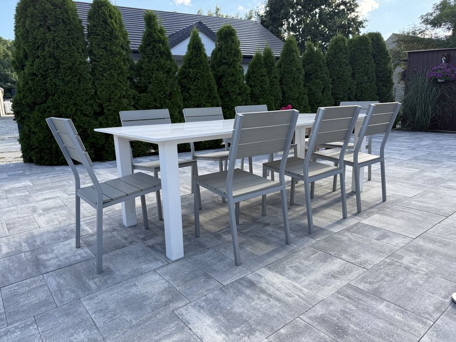 Meble ogrodowe bialo szare