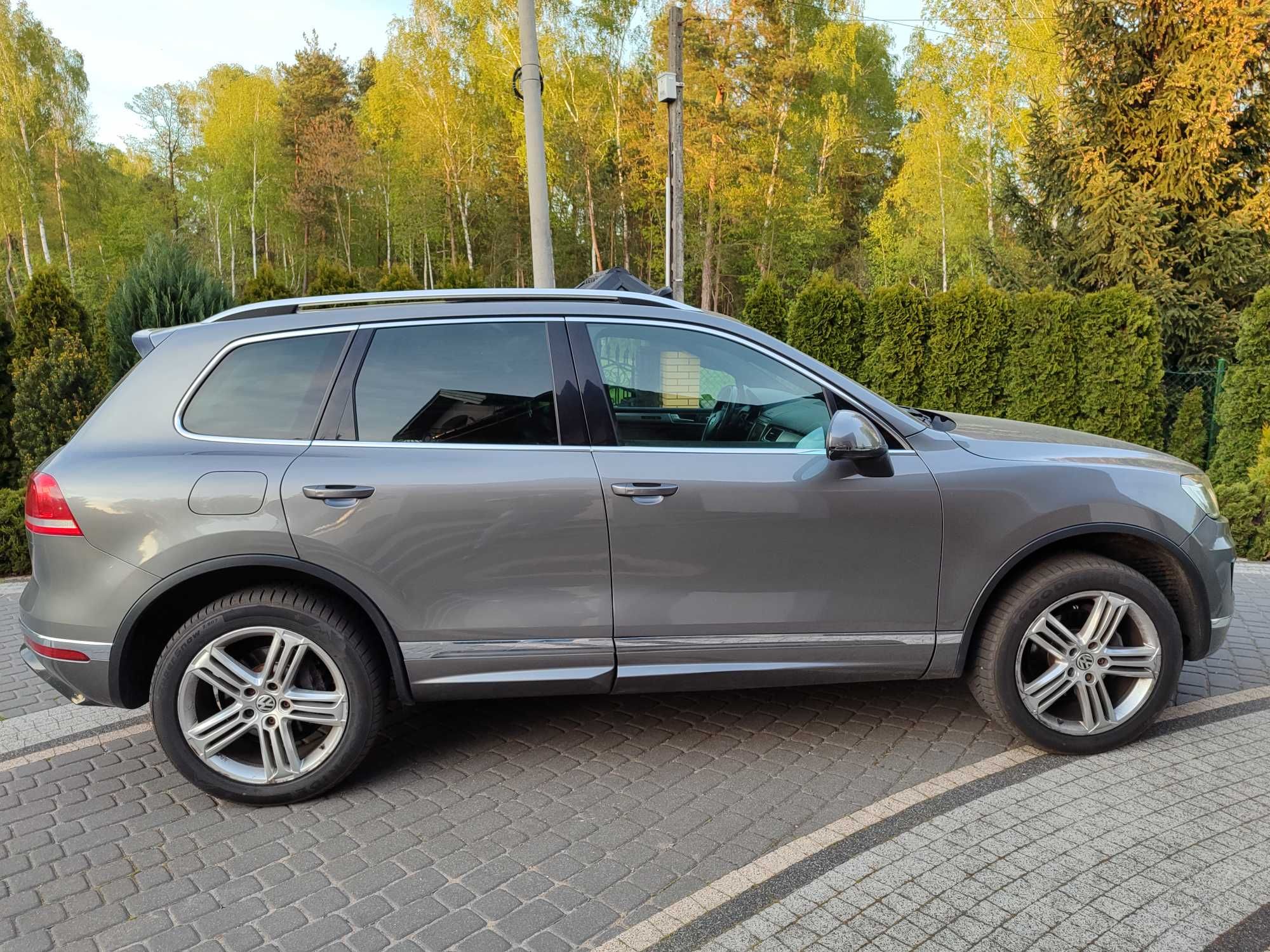 VW TOUAREG 3.0 TDI R-line Salon PL 2015 r 260 km 4x4 fv23%