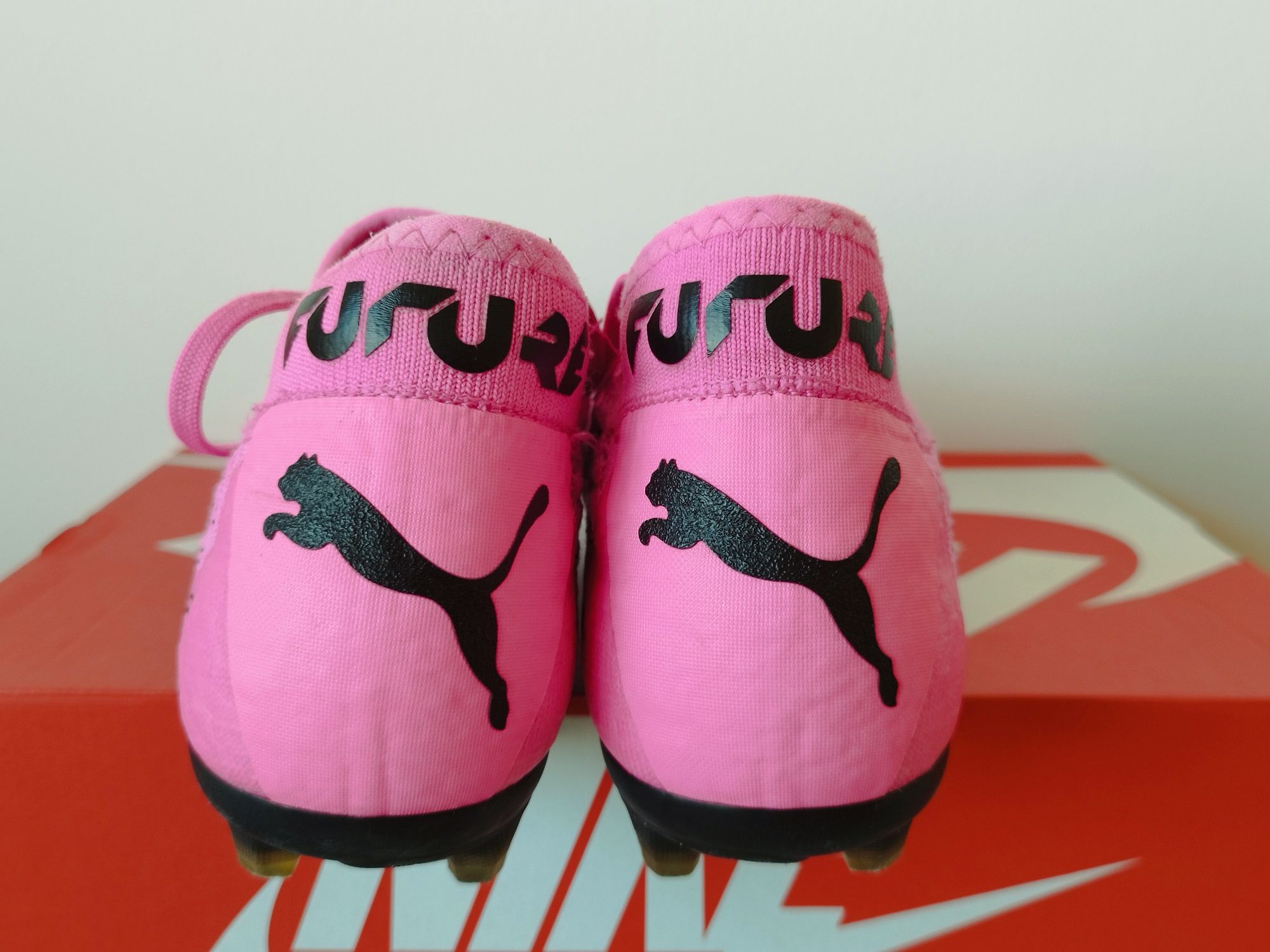 Buty piłkarskie korki PUMA rozmiar 38,5