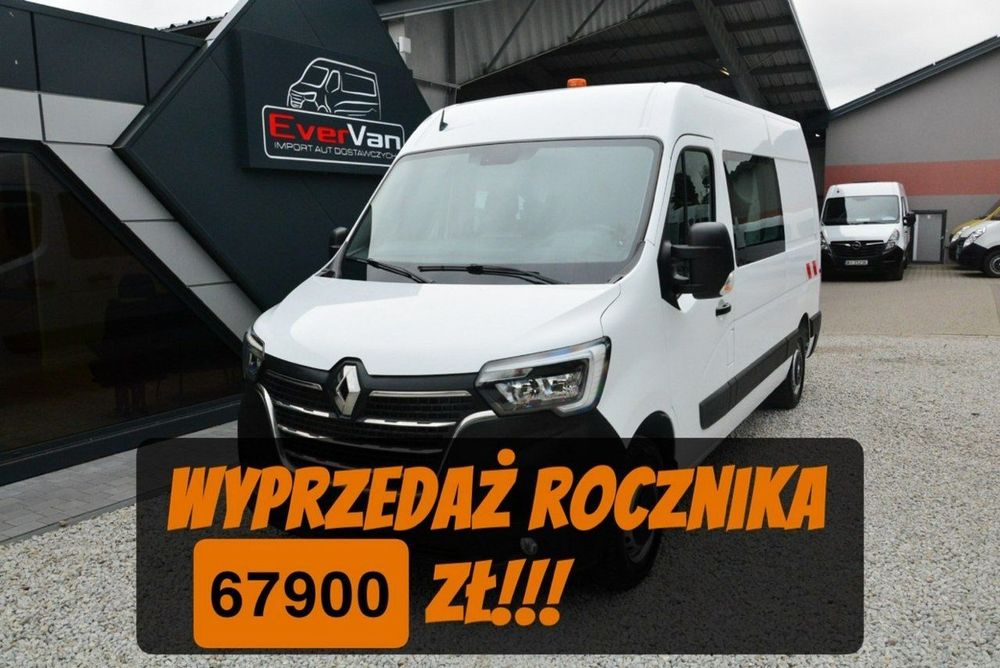 Renault Master  7 osobowy brygadówka średniak pełna opcja servis regały