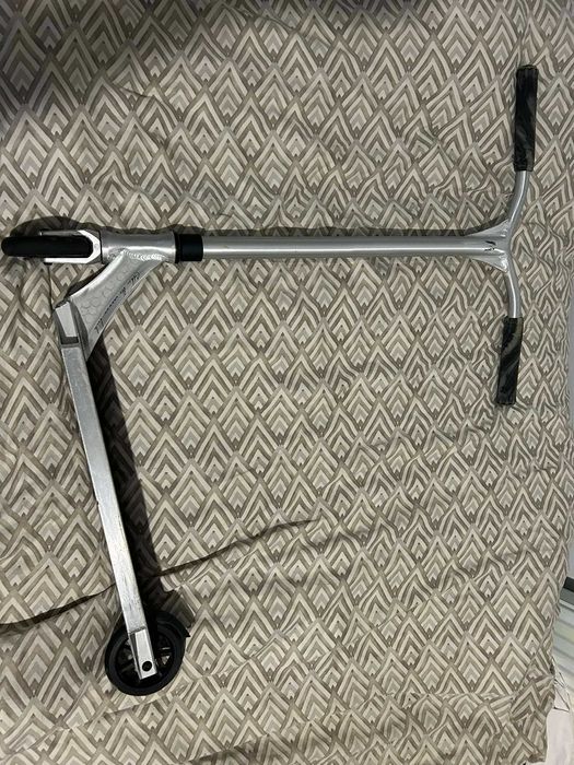 hulajnoga wyczynowa ethic erawan brushed