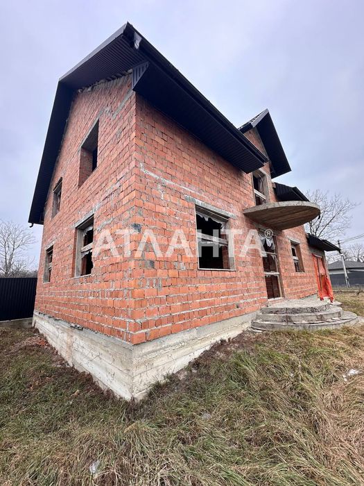 Будинок (коробка) Чернівці 154 м2, гараж/балкон, 10 соток, 3 фази