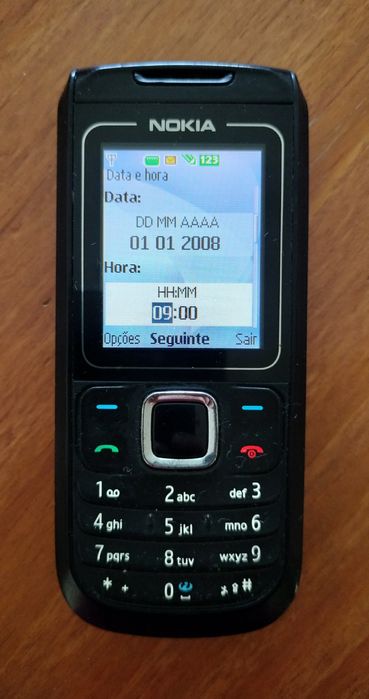 Telemóvel Nokia 1680 classic