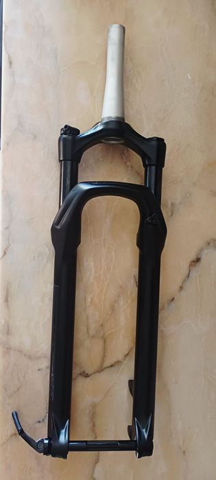 Suspensão RockShox Judy + Manipulo bloqueio com 15 km