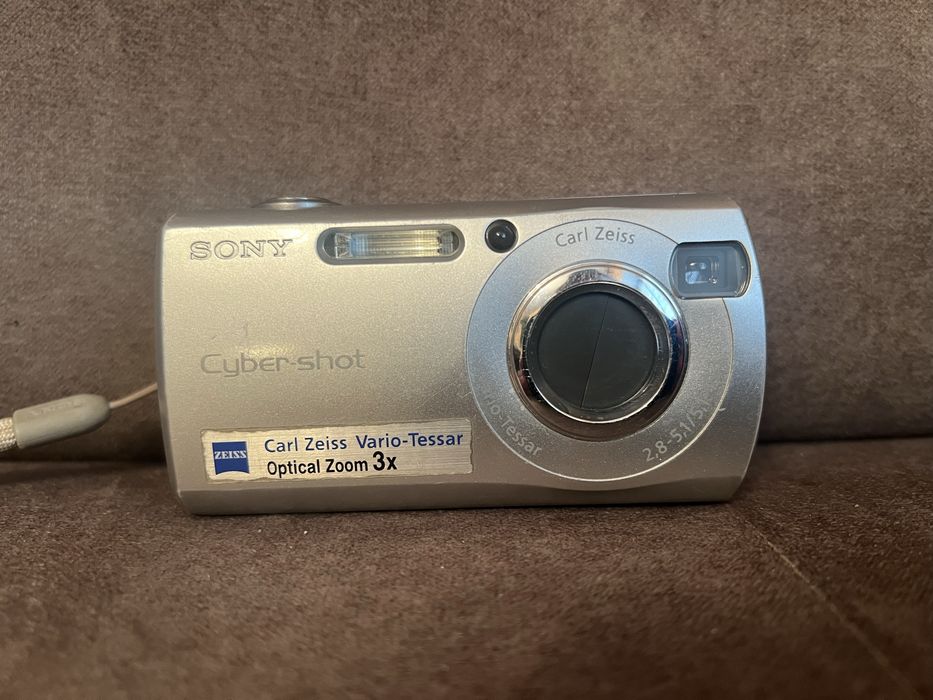 Sony Cyber-Shot DSC-S40 Aparat Fotograficzny, Karta Pamięci