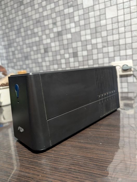 FSP EP-650 Источник бесперебойного питания