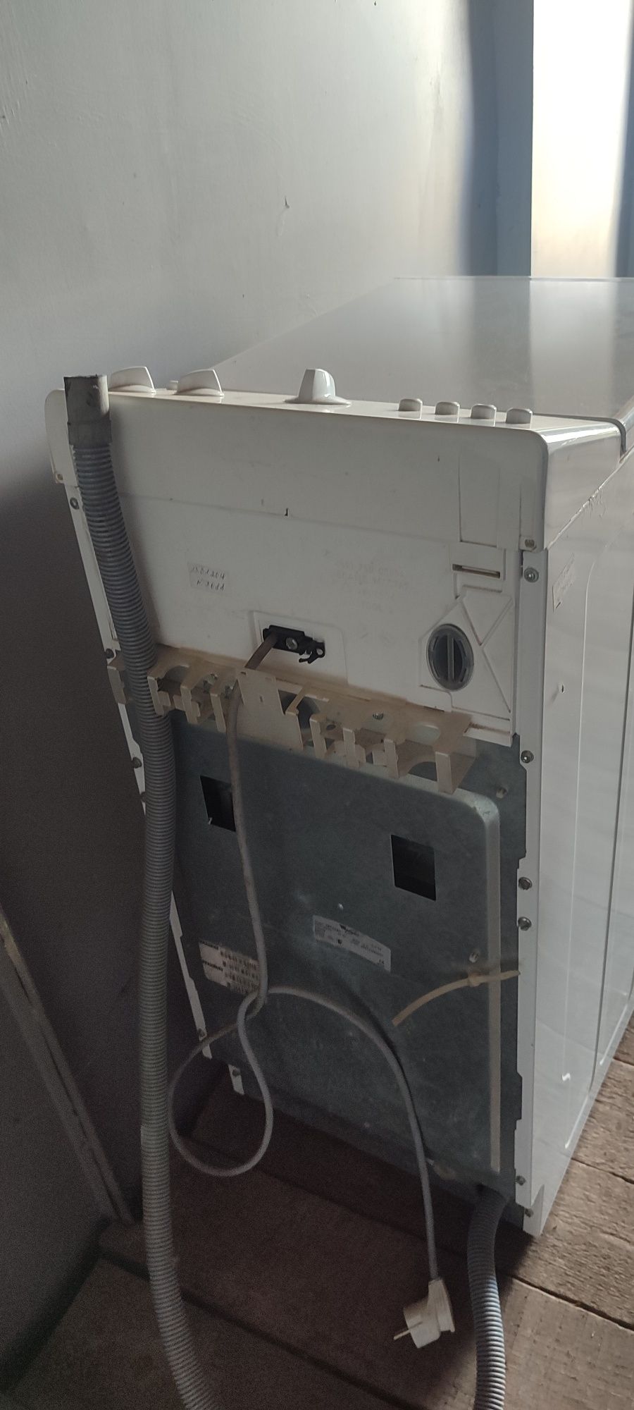 Пральна машина вірпул whirlpool awt 2290 не робоча