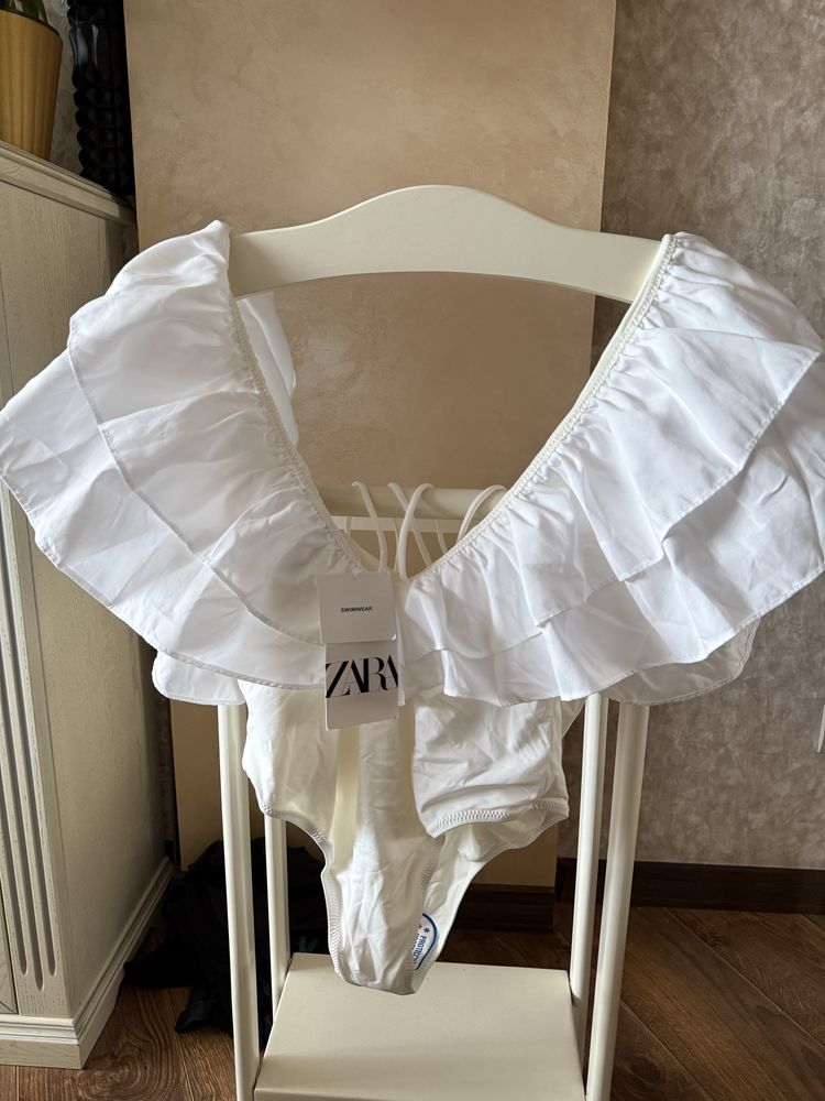 Купальник Zara розмір М