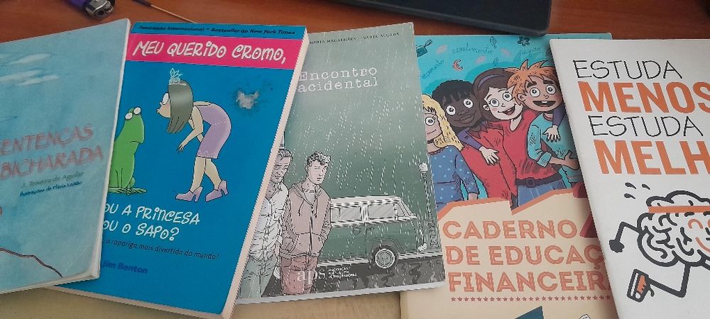 Livros  informativos,aventura banda desenhada