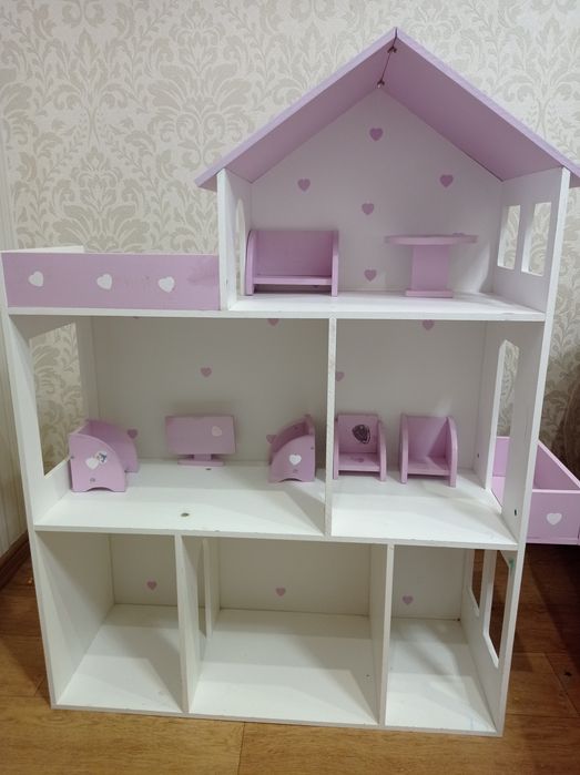 Будиночок для ляльок