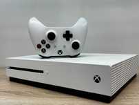 Konsola Xbox One S 1TB – Pad w zestawie, dobry stan!