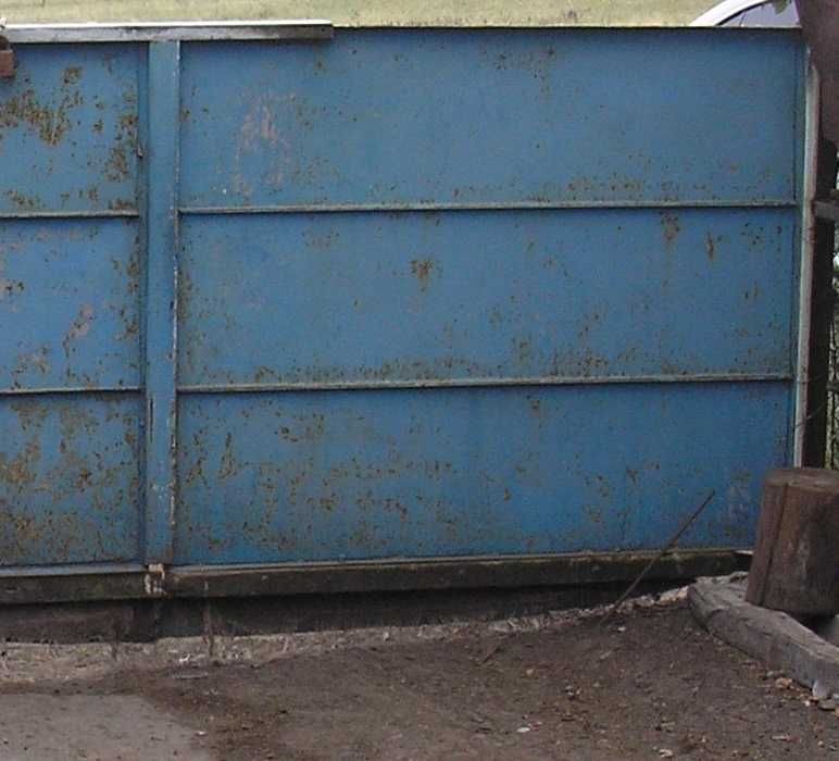 Ворота распашные заводского изготовления времен СССР