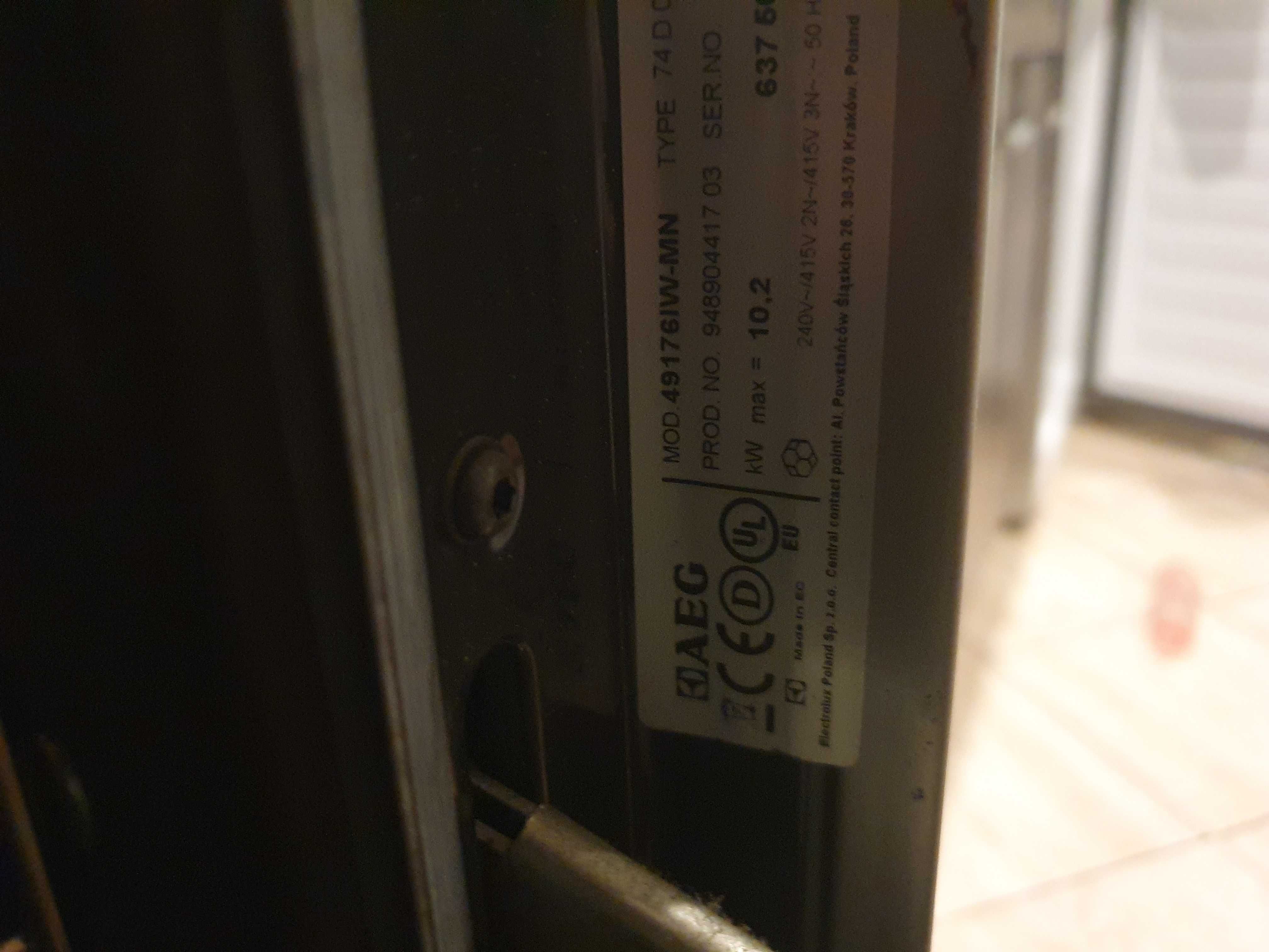 Kuchenka elektryczna z płytą indukcyjną AEG 49176IW-MN