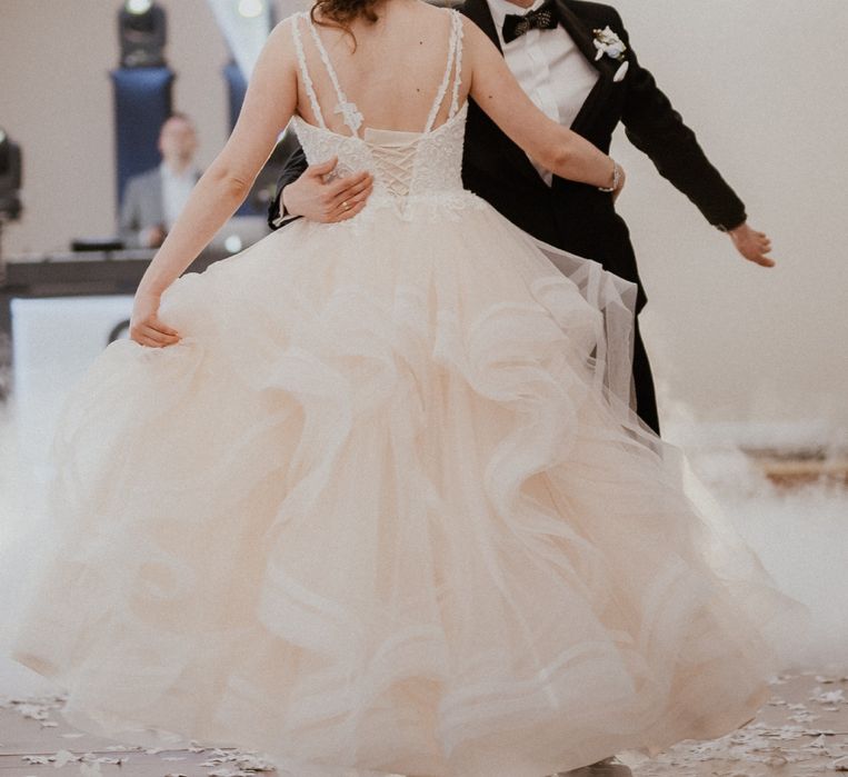 Cudowna niepowtarzalna suknia ślubna brzoskwiniowa JAK NOWA