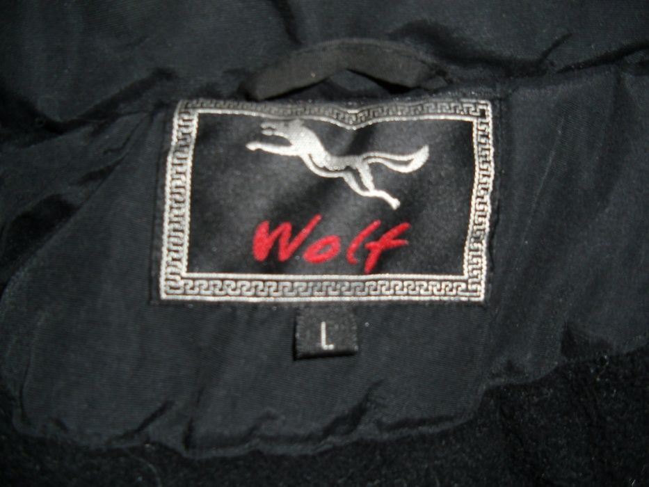 Куртка зимова з капюшоном(Wolf)-L розмір---на хлопчика віком11-14років