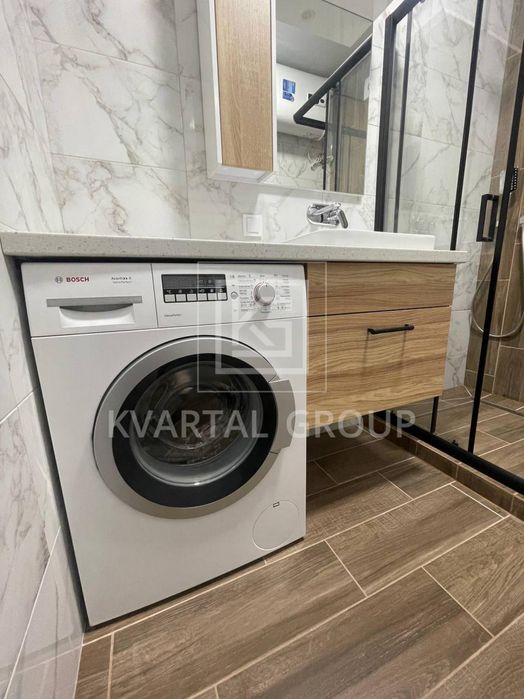 Квартира з новим, сучасним ремонтом в Ірпені