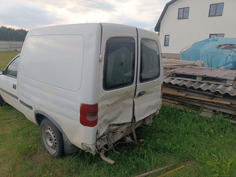 Продам Опель комбо