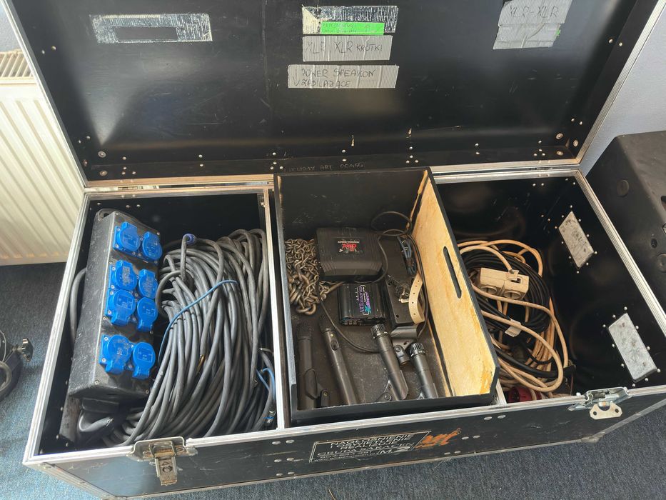 JBL VRX 932LAP + 918SP + Zadaszenie sceny + Podesty +GRATISY