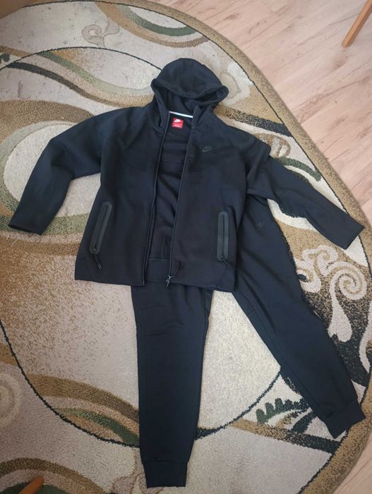 Nike Tech Fleece komplet męski L bluza + spodnie