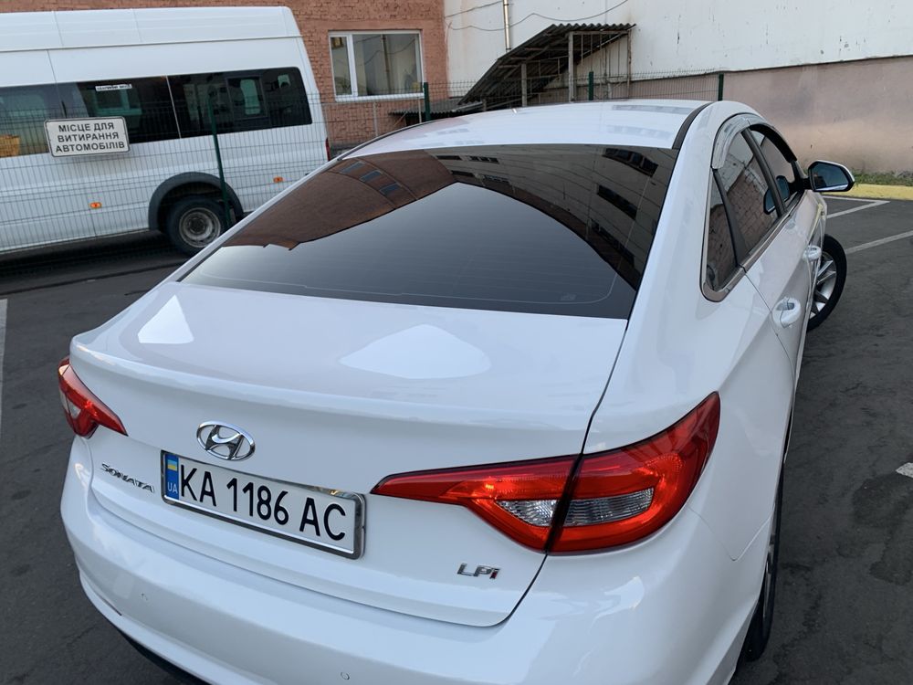 Оренда hyundai sonata lf 2017р 5300