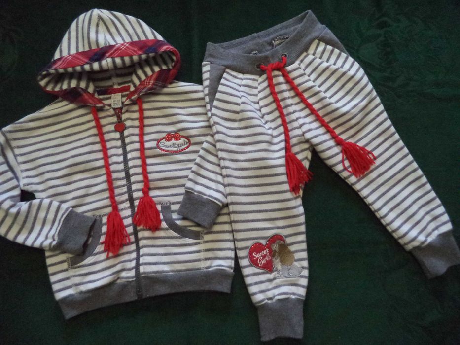 Костюмчик на девочку 1,5 – 2года рост 86-92см. Производство Турция