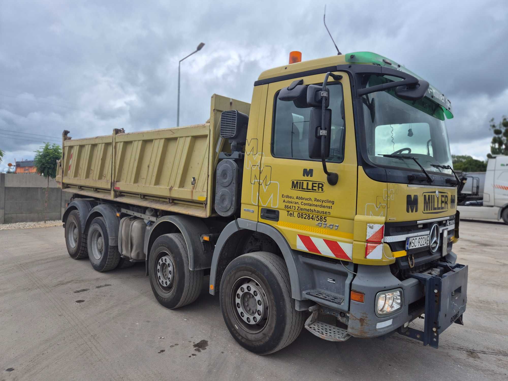 Mercedes Actros cztero ośka