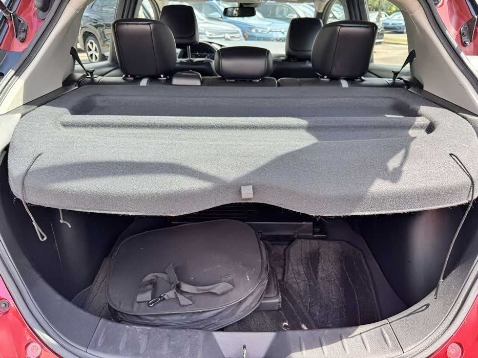 Nissan Leaf      2020