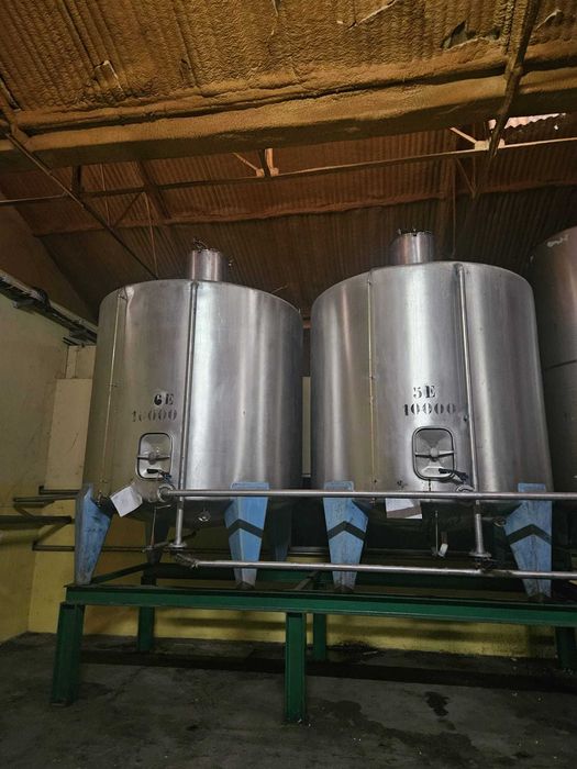 Depósitos | Tanques em Inox 10.000 Litros | Usados