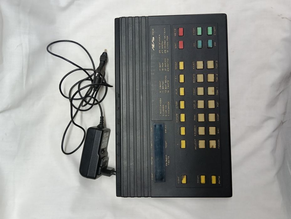 "Ледь ПСР" цифрова драм машина, срср.