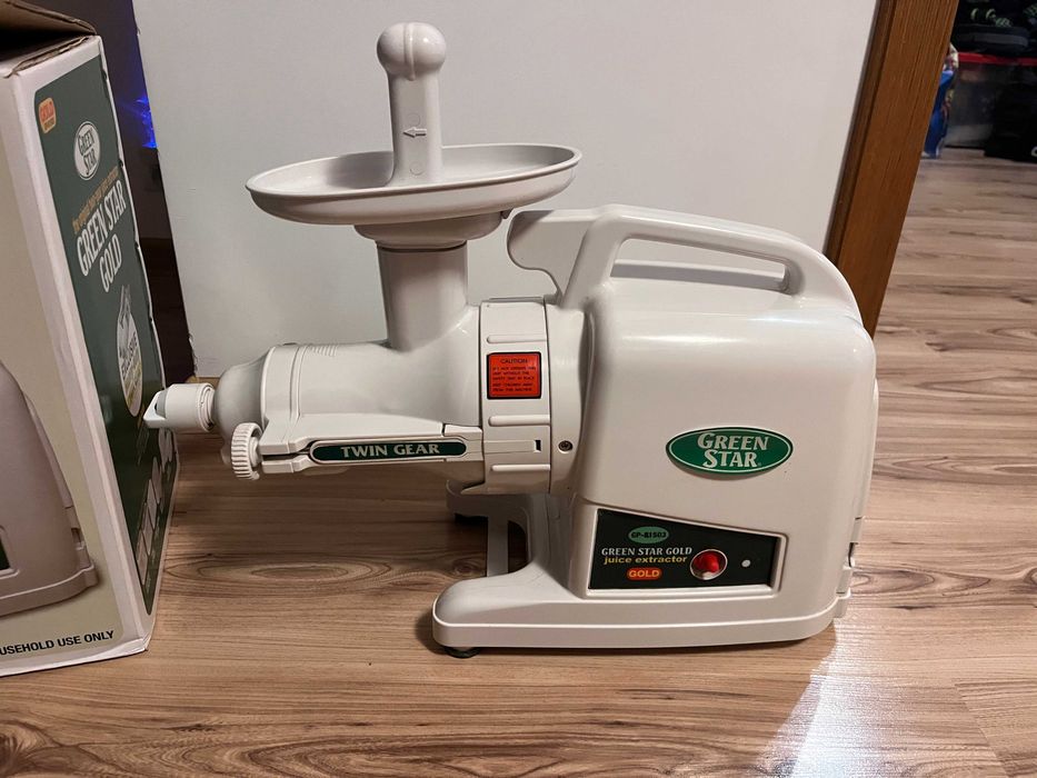 Wyciskarka do soków Green Star  Gold GP-E1503