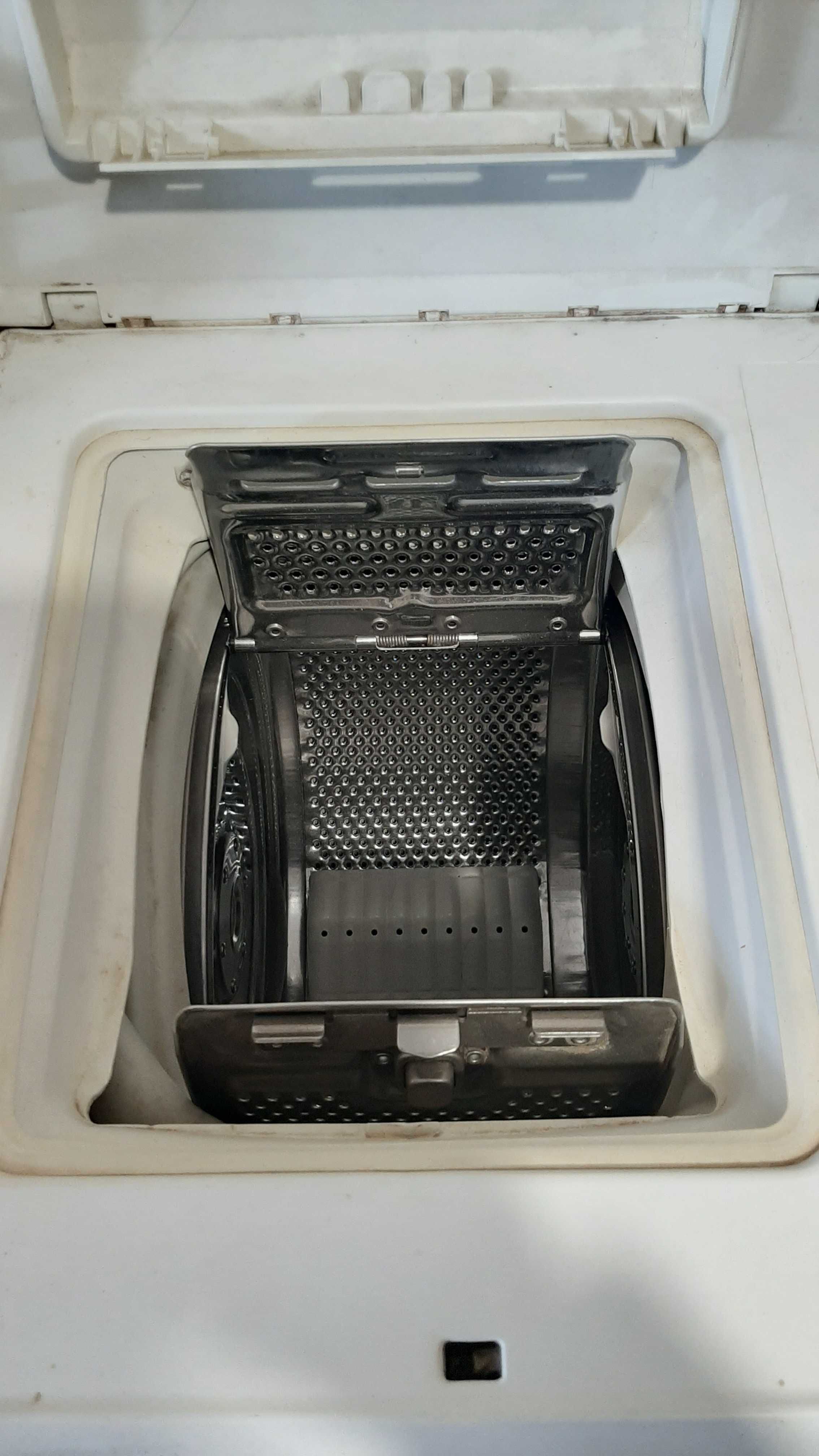 Стиральная машинка Zanussi TA833V
