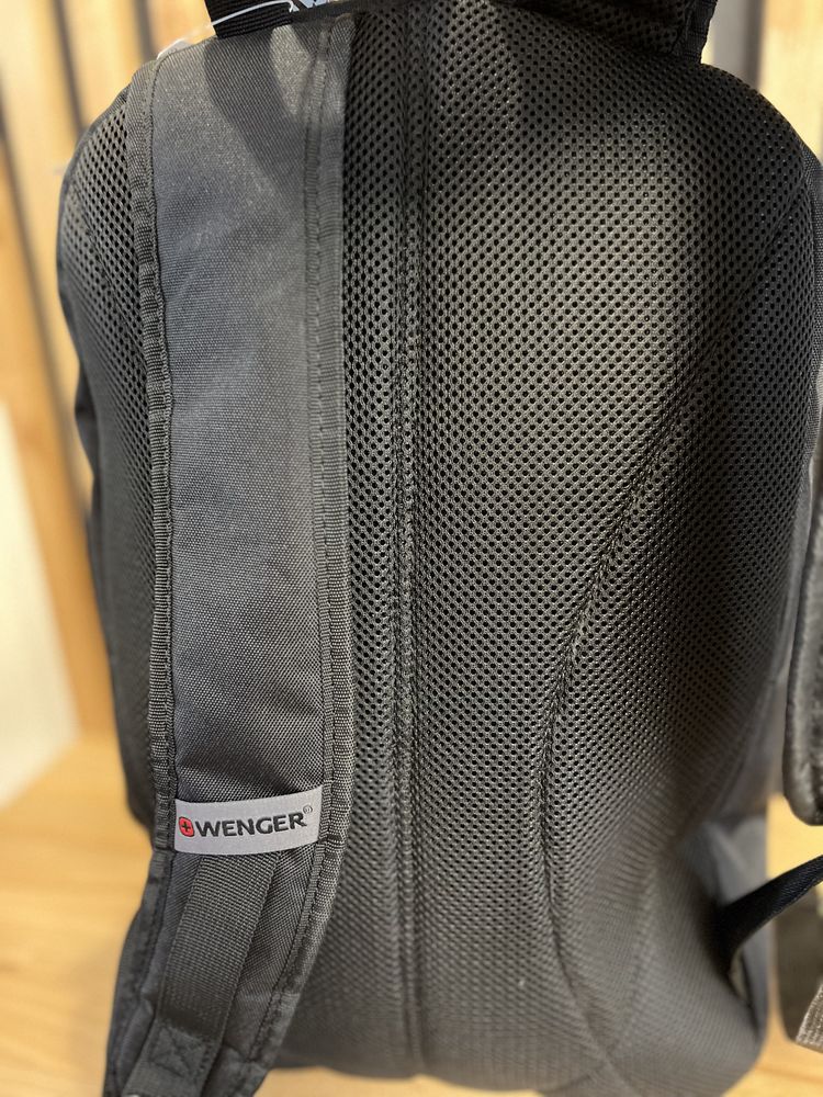 Plecak wenger victorinox pojemność 27 L