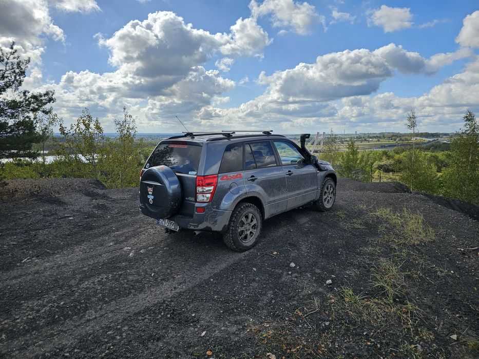 Suzuki Grand Vitara II 4x4 off road