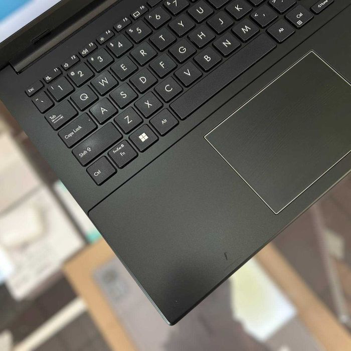 Ноутбук ASUS Vivobook GO 15 –  Ryzen 3 / 8GB / SSD 512GB 2024рік